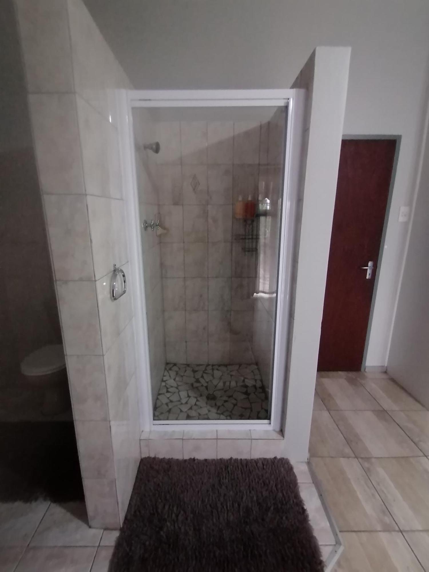 אאודטסהורן Oppi Draai Guesthouse מראה חיצוני תמונה